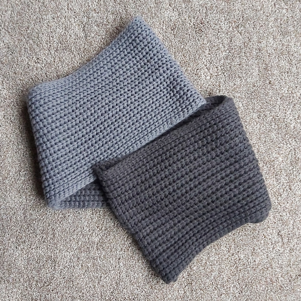 Grey Knit Infinity Scarf - Picture 1 of 4